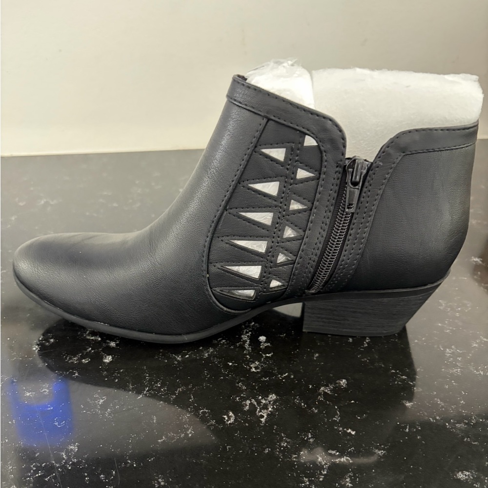 BRAND NEW Women’s Black Cutout Ankle Bootie with Side Zip